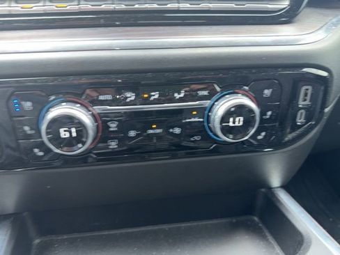 Used 2024 GMC Sierra 1500 SLT w/ SLT Premium Plus Package AWD/4WD image 51
