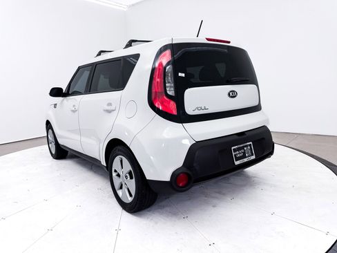 Used 2016 Kia Soul image 9