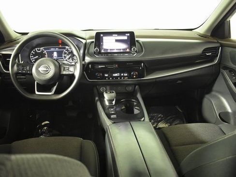 Certified 2023 Nissan Rogue SV image 27
