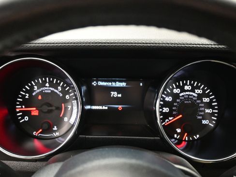 Used 2015 Ford Mustang Coupe image 10