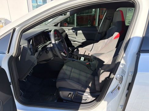 Used 2024 Volkswagen GTI SE image 11
