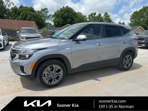 Used 2024 Kia Seltos LX image 1