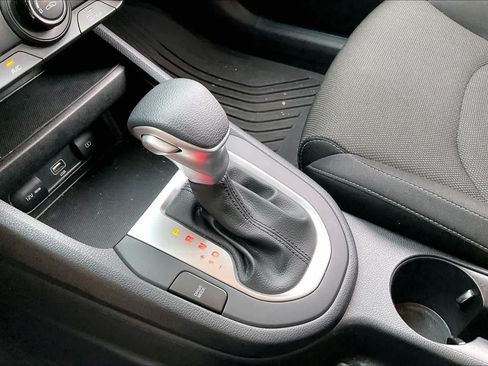 Used 2024 Kia Forte LXS FWD image 13