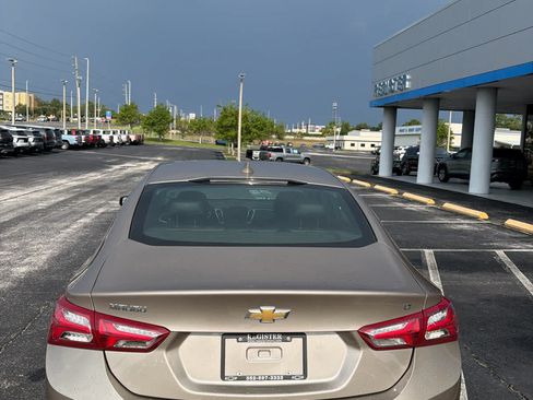 Used 2024 Chevrolet Malibu LT FWD image 4
