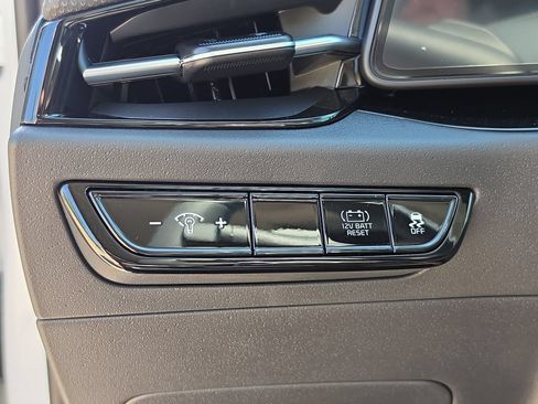 New 2026 Kia Niro EX FWD image 27