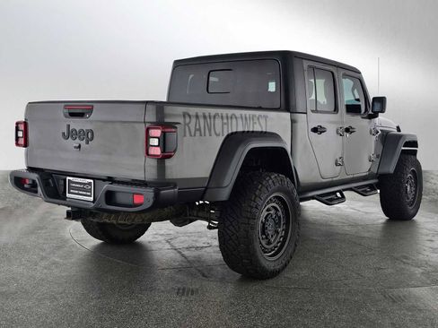 Used 2020 Jeep Gladiator Sport w/ Quick Order Package 24S image 3