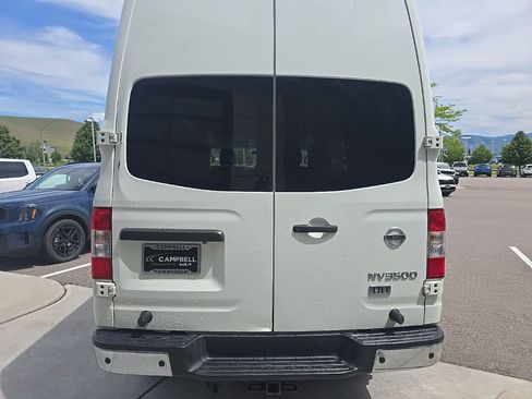Used 2016 Nissan NV 3500 SL w/ Technology Package RWD image 5
