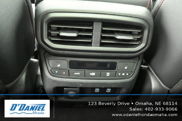 Used 2026 Honda Pilot Black Edition image 38