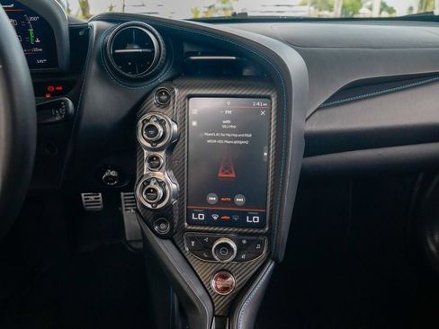 Used 2021 McLaren 765LT Coupe image 74