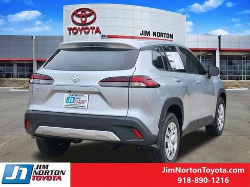 New 2026 Toyota Corolla Cross L image 3