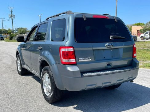 Used 2010 Ford Escape XLS FWD image 10