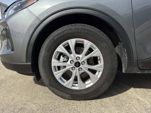Used 2023 Ford Escape Active image 3