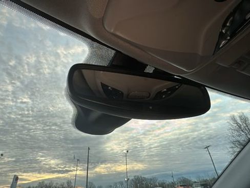 Used 2021 Jeep Compass Limited image 27