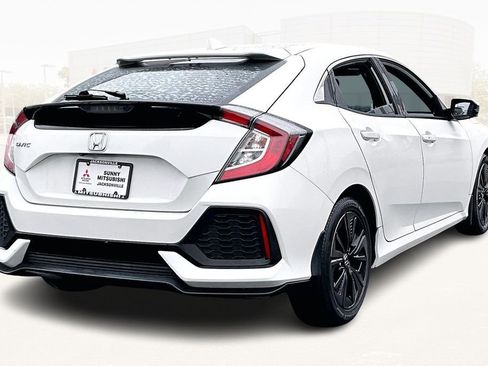 Used 2019 Honda Civic EX image 6