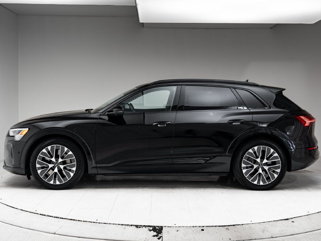 Used 2024 Audi Q8 e-tron Prestige w/ Prestige Package AWD/4WD image 2