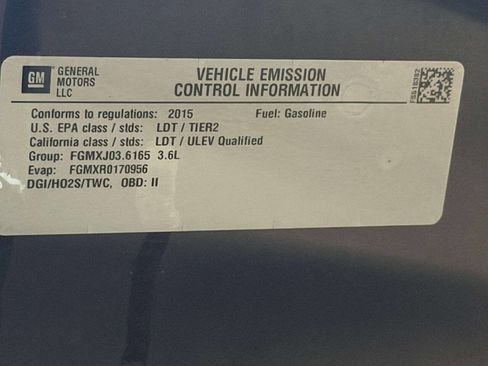 Used 2015 Cadillac SRX Luxury w/ Driver Awareness Package image 34