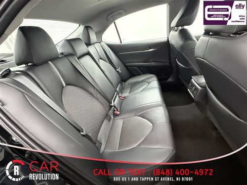 Used 2023 Toyota Camry XSE image 48