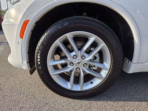 Used 2025 Dodge Durango GT AWD/4WD image 11