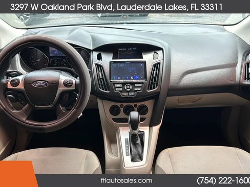 Used 2012 Ford Focus SE image 5