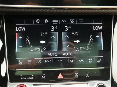Used 2021 Audi RS Q8 AWD/4WD image 17