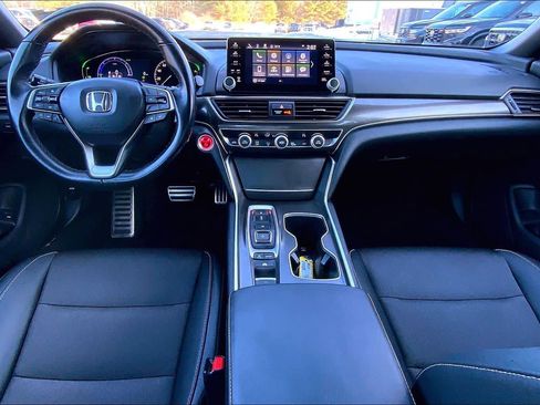 Used 2022 Honda Accord Sport image 15