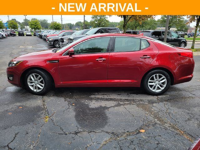Used 2013 Kia Optima LX FWD image 6