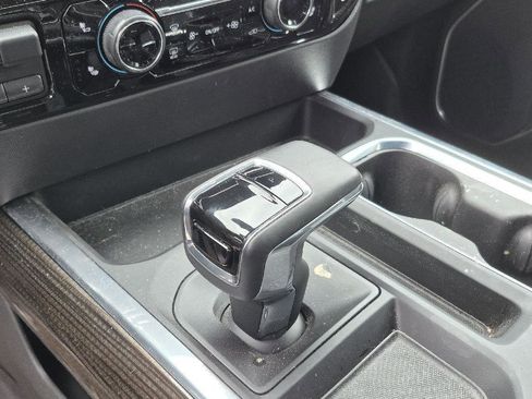 Used 2023 Chevrolet Silverado 1500 LT Trail Boss w/ Protection Package AWD/4WD image 10