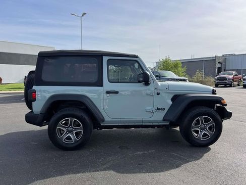 Certified 2023 Jeep Wrangler Sport AWD/4WD image 10