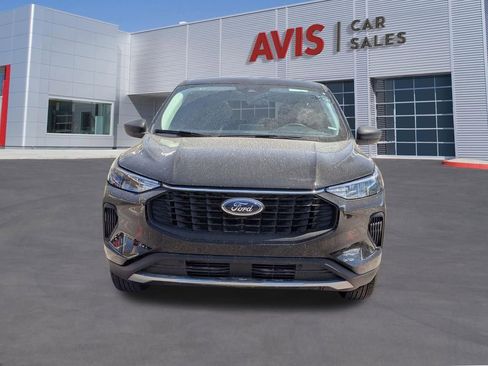 Used 2025 Ford Escape Active AWD/4WD image 10