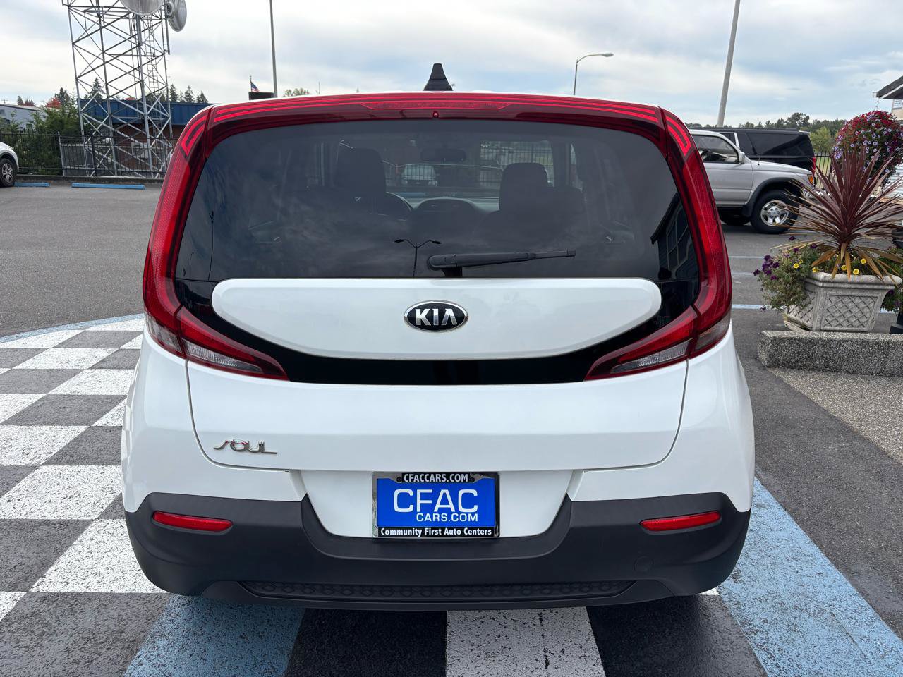 Used 2020 Kia Soul LX FWD image 4