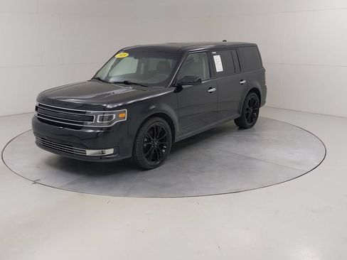 Used 2019 Ford Flex Limited w/ Limited Appearance Package AWD/4WD image 22