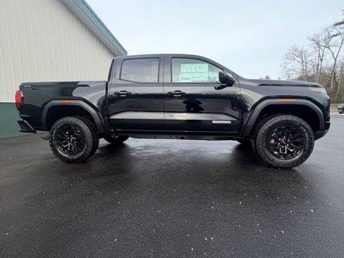 New 2026 GMC Canyon Elevation image 4