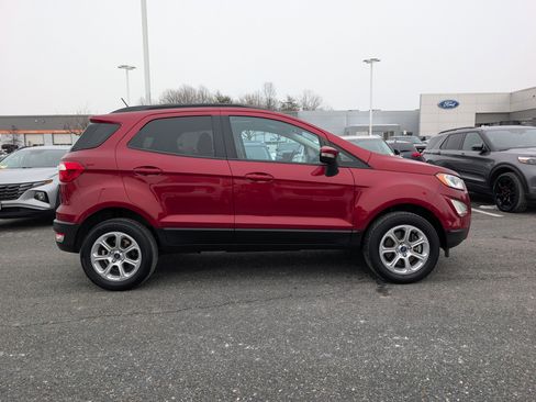 Certified 2020 Ford EcoSport SE image 2
