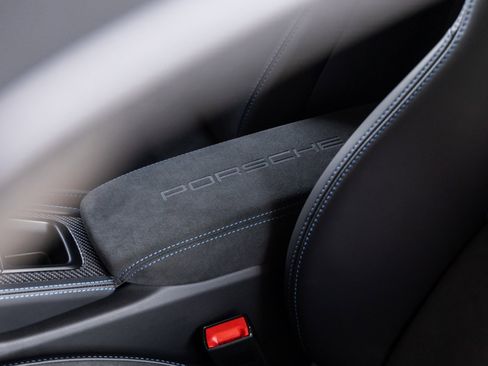 Certified 2025 Porsche 718 Boxster Spyder RS image 41