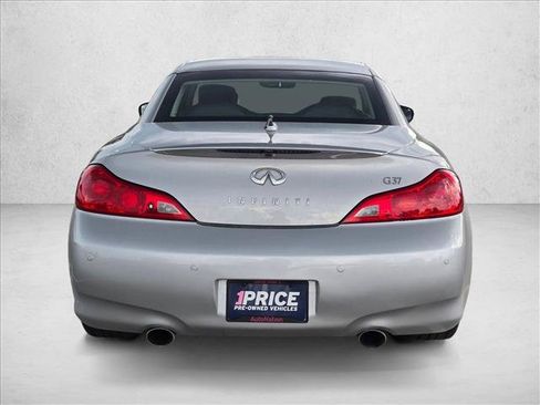 Used 2013 INFINITI G37 Convertible w/ Premium Pkg RWD image 6