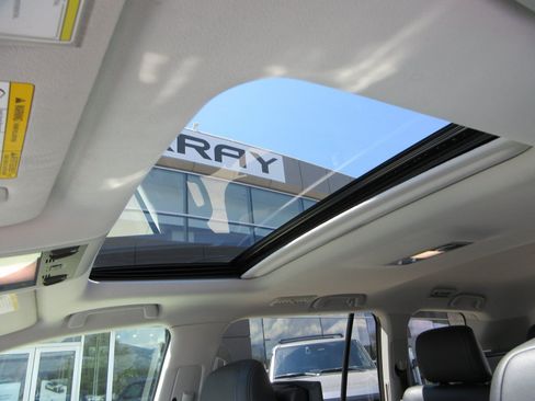 Used 2021 Toyota Land Cruiser AWD/4WD image 17