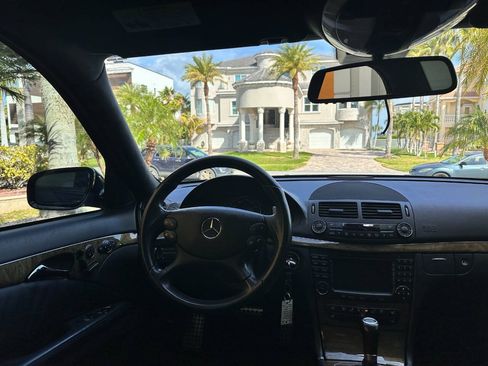 Used 2008 Mercedes-Benz E 63 AMG Sedan image 12