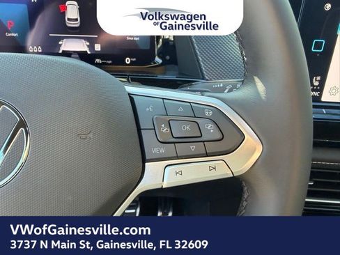 New 2026 Volkswagen Atlas Cross Sport SEL Premium R-Line image 20