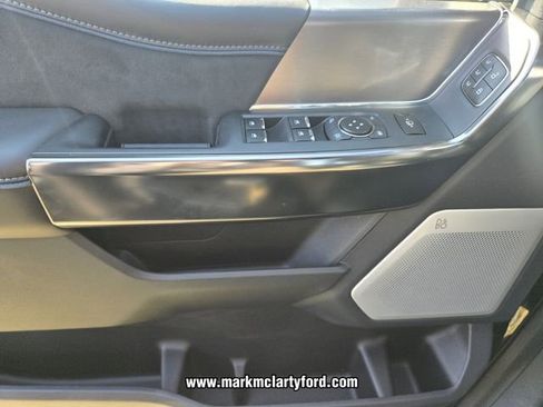 New 2026 Ford F450 Platinum w/ FX4 Off-Road Package image 23