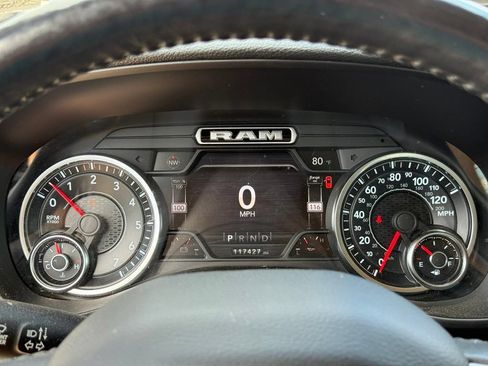 Used 2020 RAM 1500 Laramie AWD/4WD image 19