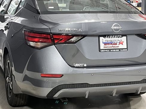 New 2025 Nissan Sentra SV image 9
