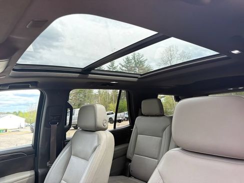 Used 2021 Chevrolet Tahoe LT w/ LT Signature Plus Package AWD/4WD image 21