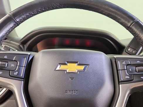 Used 2020 Chevrolet Silverado 1500 LT w/ All-Star Edition AWD/4WD image 18
