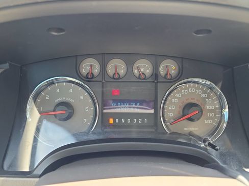 Used 2010 Ford F150 XLT RWD image 20