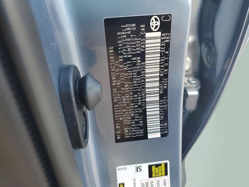 Used 2026 Toyota Corolla LE FWD image 31
