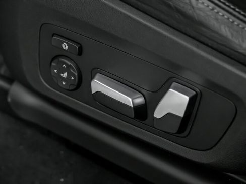 Used 2022 BMW X3 M w/ Executive Package image 26