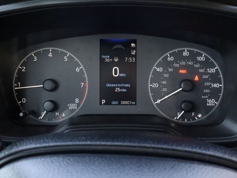Used 2025 Toyota Corolla LE FWD image 25