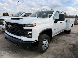 New 2025 Chevrolet Silverado 3500 W/T video 1