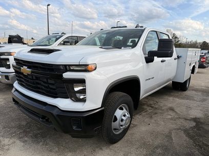 New 2025 Chevrolet Silverado 3500 W/T