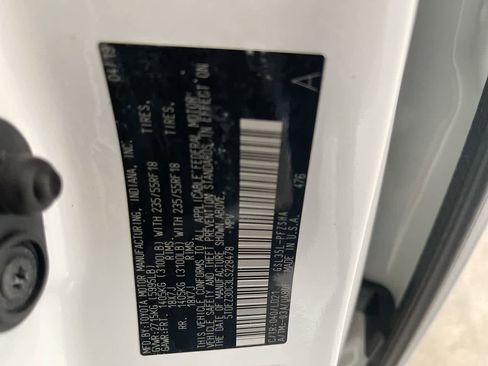 Used 2020 Toyota Sienna SE w/ SE Preferred Package image 35